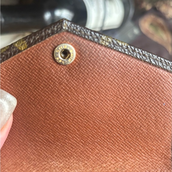 Authentic Louis Vuitton Elise Monogram two sides snap Wallet - Picture 11 of 16